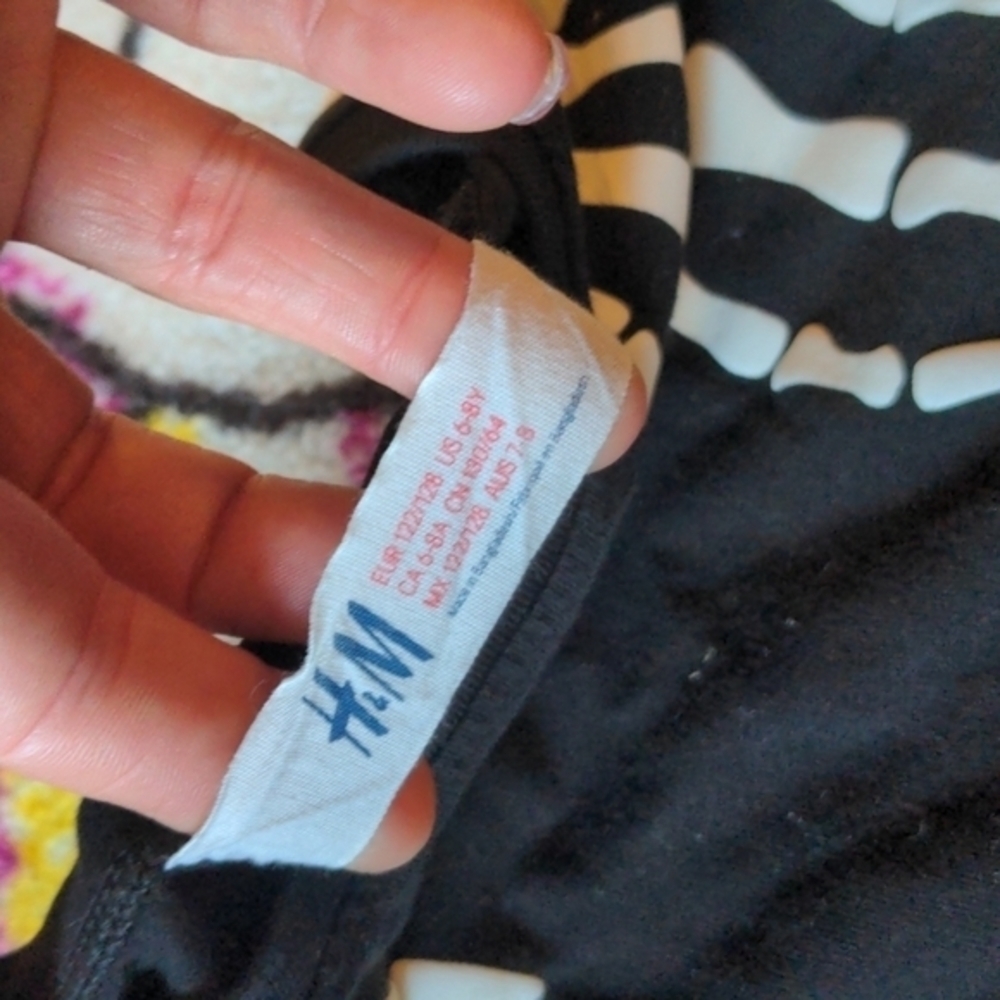 Skeleton Shirt‎ - Picture 2 of 3